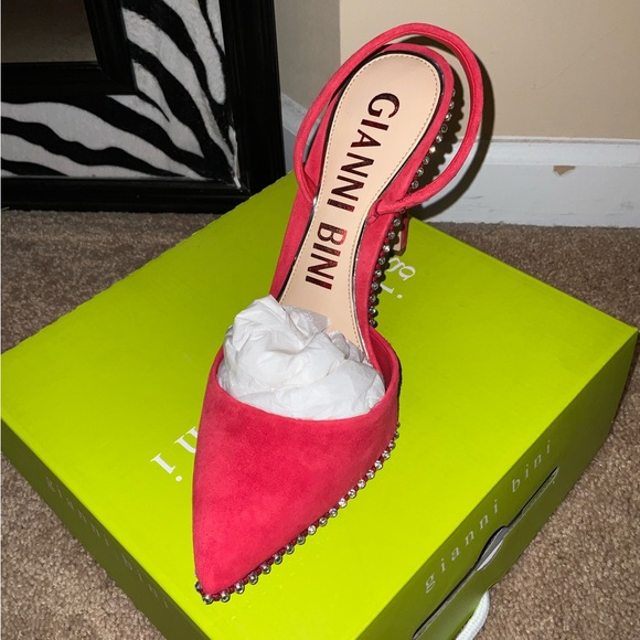 RED CHERRY GIANNI BINI HEELS 👠 - Picture 3 of 4